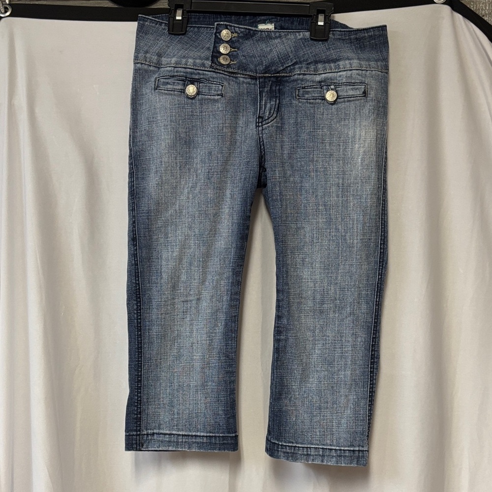 H2j Stylish Denim Capris for Women